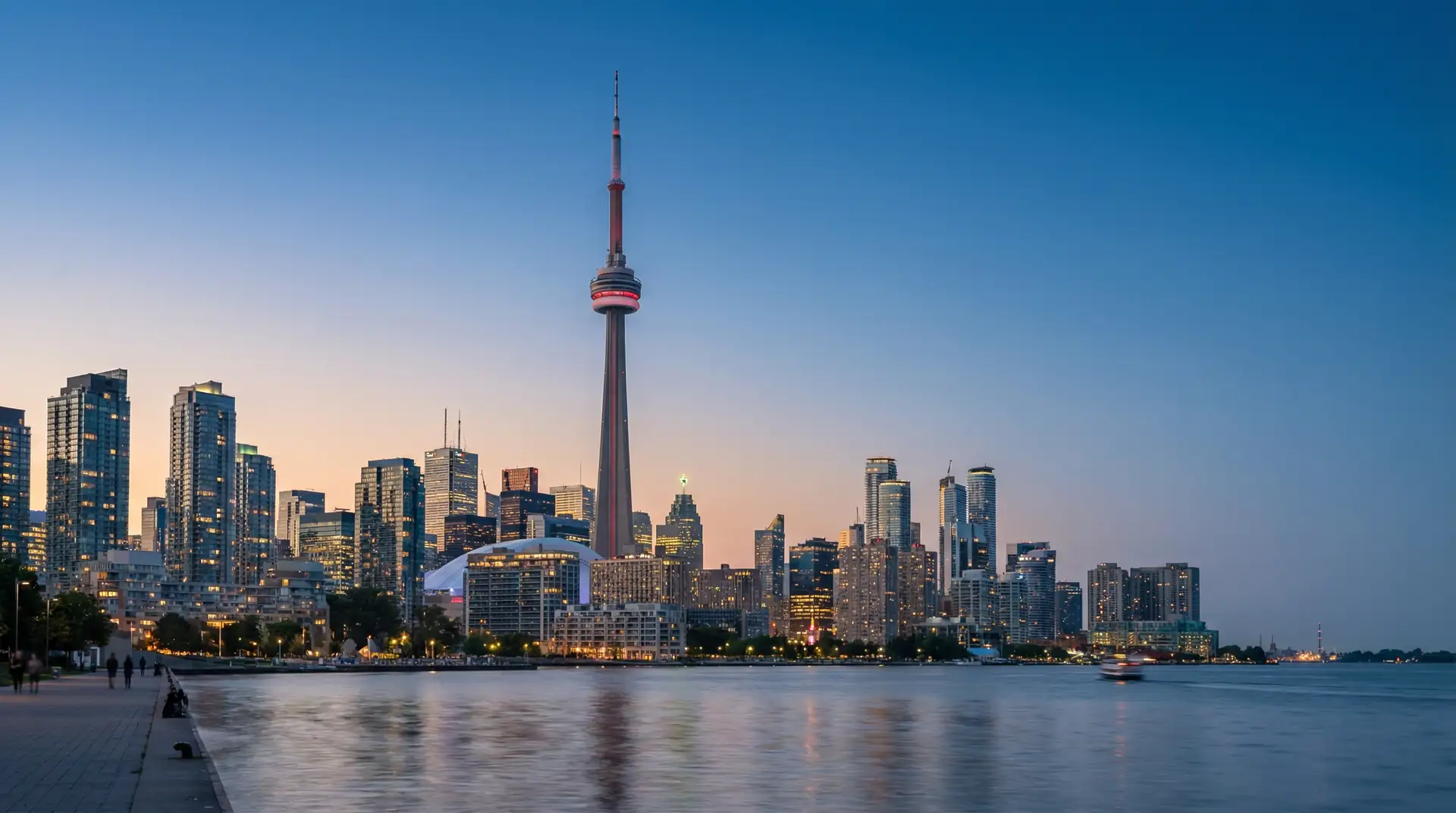 Banff National Park with turquoise lake and Canadian Rocky Mountains — OraVisa Canada visa services from Dubai